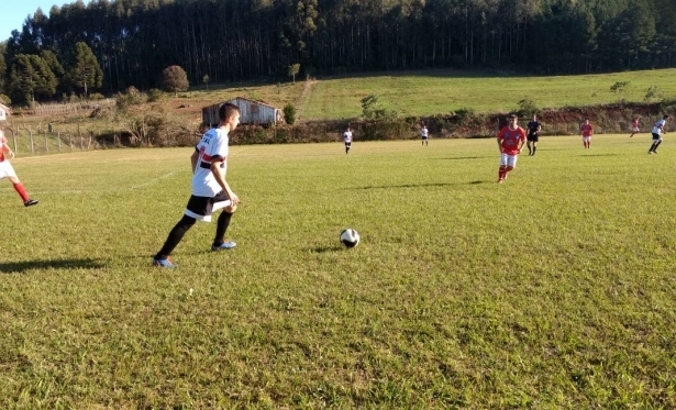 Campeonato de Bolão em Duplas Misto terá jogos na quinta-feira - Rádio  Piratuba